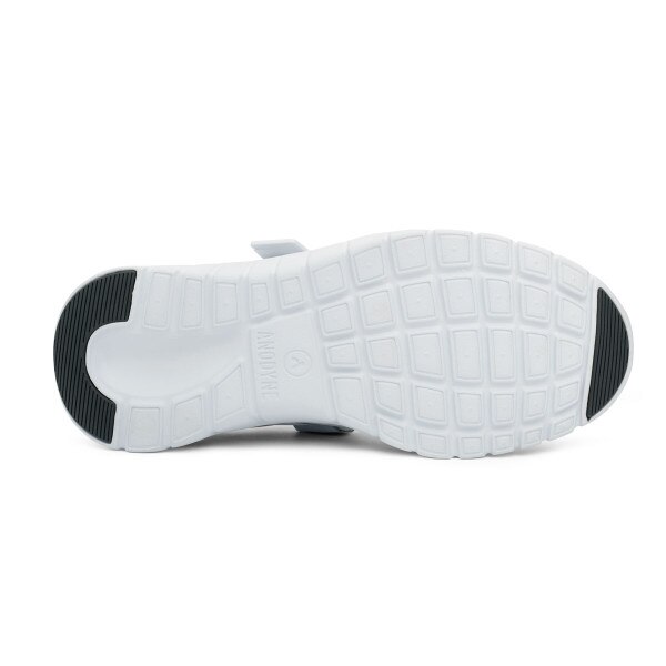 No. 38 Sport Walker in White